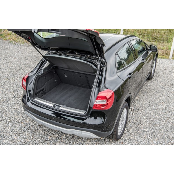 Rulou polita portbagaj MERCEDES GLA X156 2013-2019 Cod OEM 15669045009F52