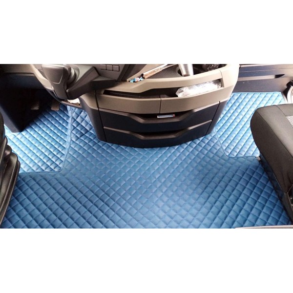 Pachet Interior Huse Scaune si covorase piele IVECO S-WAY  piele romb  Albastru