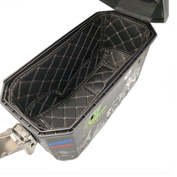 Set Cutii Laterale BENELLI TRK 702  Moto 45L cu Suport Metalic 49x21x30 cm – Side Case Motocicletă, Cutii Bagaj Waterproof, PP Rezistent