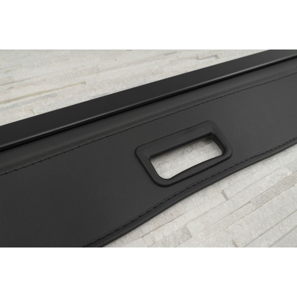 Rulou polita portbagaj SUBARU IMPREZA GP HATCHBACK 2011-2017 Cod OEM 65550FJ003VH / 65550FJ001VH / 65550FJ002VH / 65550FJ000VH / 65550FJ010VH / 65550FG000ML / 65550FG001ML / 65550FG002ML / 65550FG003ML / 65550FG004ML