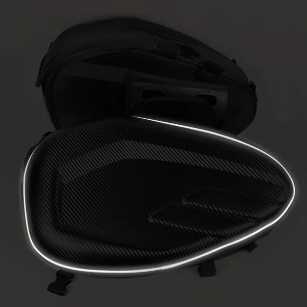 Genti laterale CF MOTO 300SR  moto , set 2 bucăți, rigide, aspect carbon, 45 cm cu husa pentru potritecti antiploaie