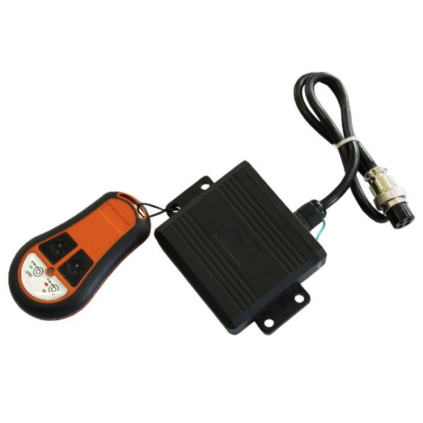 Troliu Electric 12V 4000 LBS / 1818 kg cu Cablu Oțel, Telecomandă Wireless și Placă de Montaj