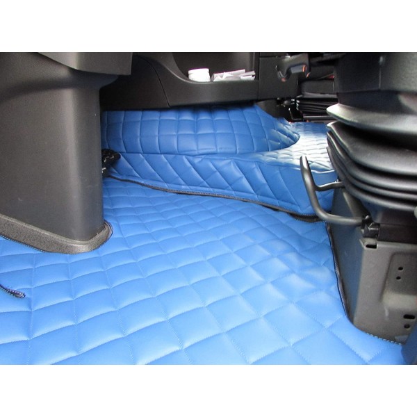 Covorase din Piele romb RENAULT PREMIUM 2000 automat acopera toata podeaua cabinei culoare Albastru  Editie Speciala