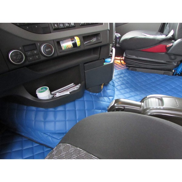 Covorase din Piele romb RENAULT PREMIUM 2000 automat acopera toata podeaua cabinei culoare Albastru  Editie Speciala