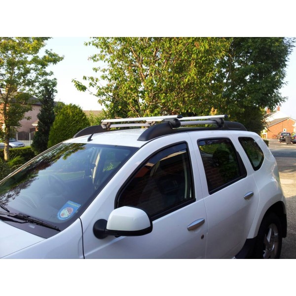 Bare portbagaj pentru Dacia Duster  2007-2017 din aluminiu cu sistem antifurt si cheie.